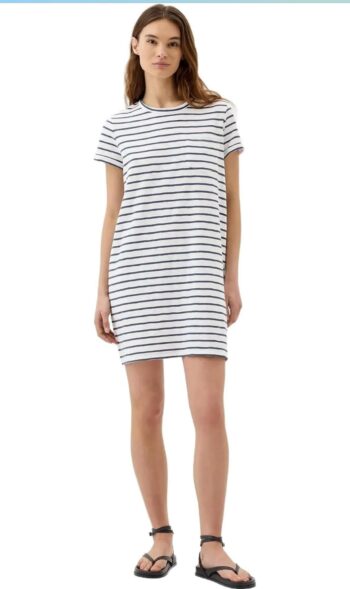 GAP Women's Relaxed Pocket T-Shirt Dress