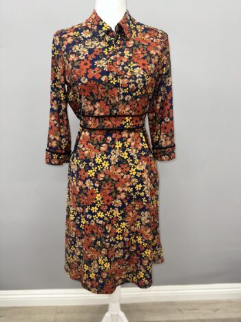 SHORT FLORAL DRESS IN MUSTARD