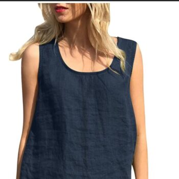 Cropped blue tank top