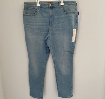 High rise plus size skinny jeans