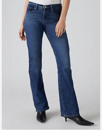 CLASSIC STRAIGHT FIT WOMEN'S JEANS