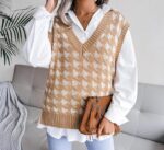 brown pink and light brown sweater knitted vest V neck open sleeve