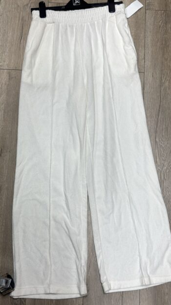 White basic sweat pants high rise